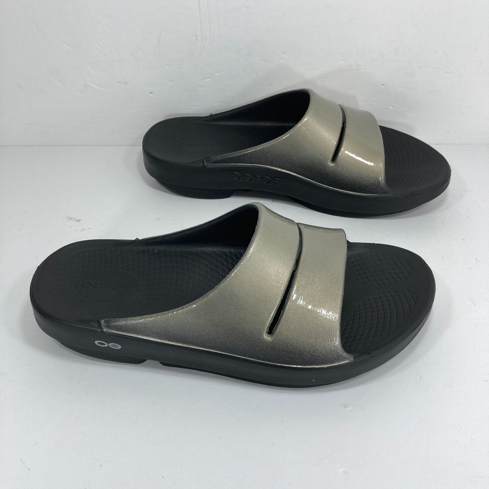 OOFOS OOahh Luxe Slides Mens 9 Womens 11 Recovery Metallic Unisex Sandals - Picture 4 of 10
